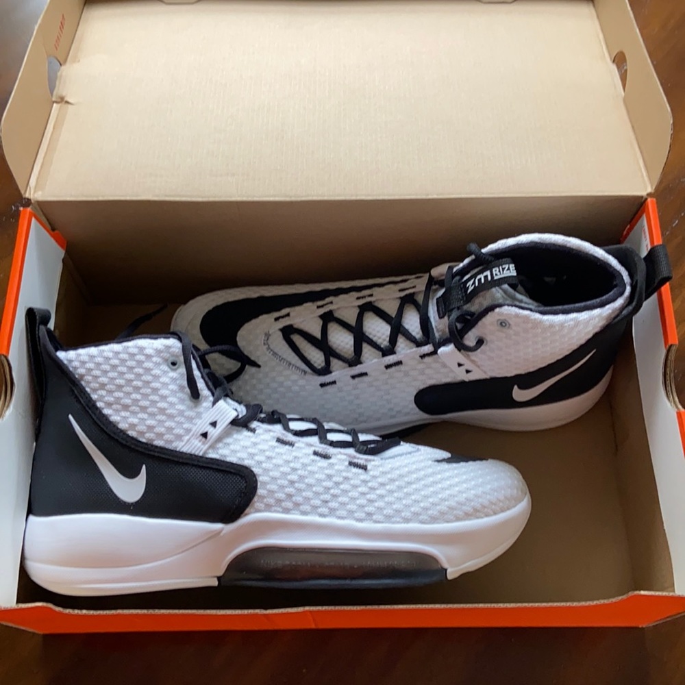 Nike Zoom Rize TB Shoes